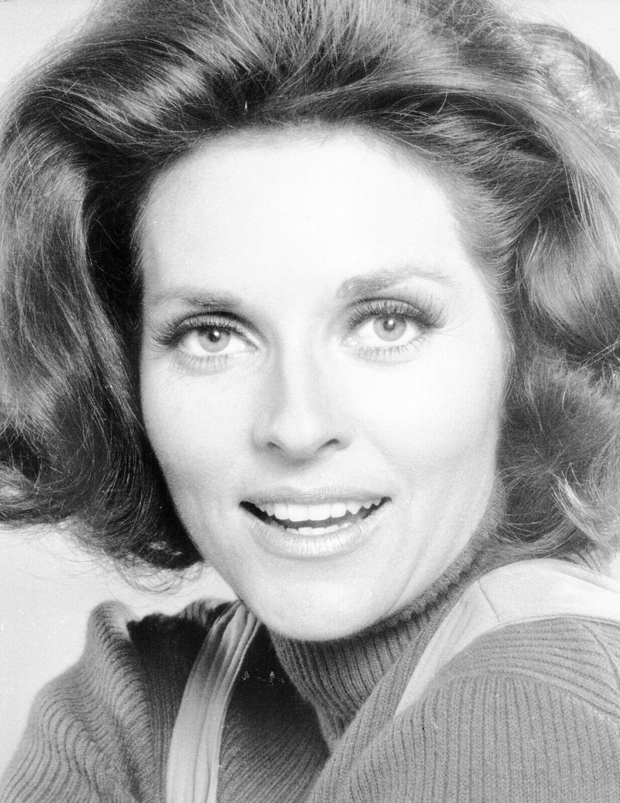 LEE MERIWETHER PHOTO GALLERY #06